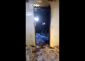 Mulher morre carbonizada em incêndio dentro de casa no Alto Alegre